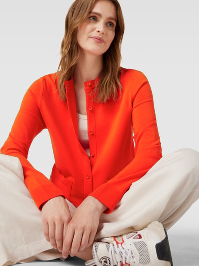 Marc Cain Strickjacke mit Label-Applikation Modell 'ADDITIONS' Hellrot 3