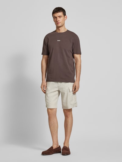 BOSS Orange Szorty cargo o kroju relaxed fit ze szlufkami na pasek model ‘Sisla’ Écru 1