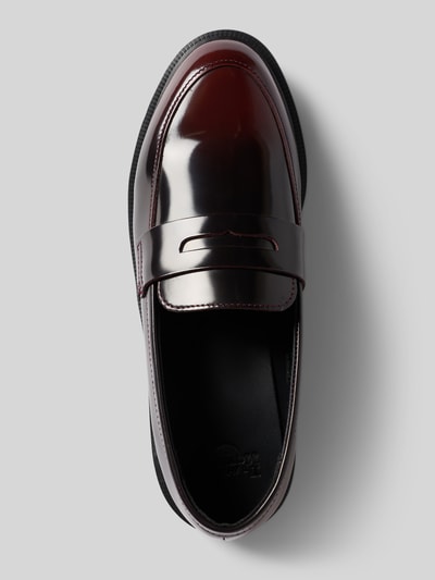 Productfoto, Loafers aus Leder mit Schaftbrücke Modell 'Temara' van Dr. Martens in donkerrood glad leer, afgerond model, profielzool, dames, hakhoogte maat 40: 3 cm, schachthoogte: 7 cm, schachtbreedte: 6 cm