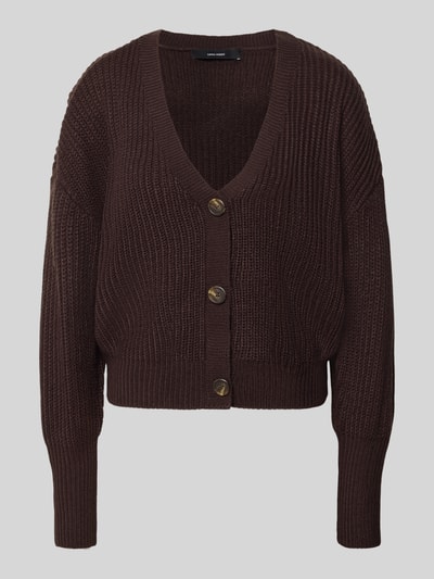 Produktfoto, dunkelbraune Oversized Strickjacke mit V-Ausschnitt Modell 'LEA' von VERO MODA, grob gestrickte Textur, vor grauem Hintergrund