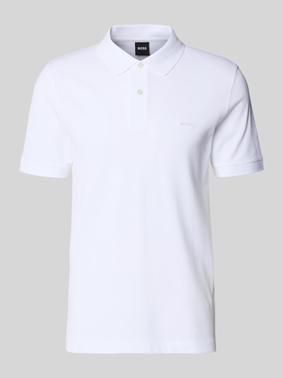 Produktfoto, Regular Fit Poloshirt aus reiner Baumwolle Modell 'PALLAS' von BOSS, jednokolorowy, krój regular fit, wyhaftowane logo, kołnierzyk polo, krótka listwa guzikowa, krótki rękaw, prążkowane zakończenie rękawów, wykończenie z rozcięciami po bokach, wykończenie materiału: pika, bawełna