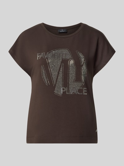 Produktfoto, T-Shirt aus Viskose-Mix mit Ziersteinbesatz von monari in Braun mit großem Ziersteinbesatz, Regular-Fit, Rundhalsausschnitt, Rückenlänge 56 cm in Größe 36, Damen T-Shirt mit Modal-Anteil, glatte Textur