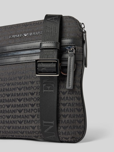 Emporio Armani Umhängetasche mit Label-Applikation Anthrazit 3