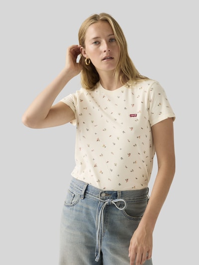 Levi's® Regular Fit T-Shirt mit Logo Patch Offwhite 1