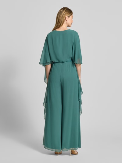 Kobiece modelka nosi Etola aus Chiffon mit Knopfverschluss von Vera Mont, szyfon, płynna tkanina, zapięcie na guzik, całkowity widok z tyłu.