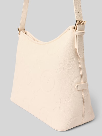 Produktfoto, Hobo Bag mit Label-Details Modell 'SAMBA' von VALENTINO BAGS in Creme, strukturierte Oberfläche, Hauptfach mit Reißverschluss, verstellbarer Schultergurt, Reißverschlussfach innen, Breite 29 cm, Länge 22 cm, Tiefe 12 cm, Schulterriemen 81 cm