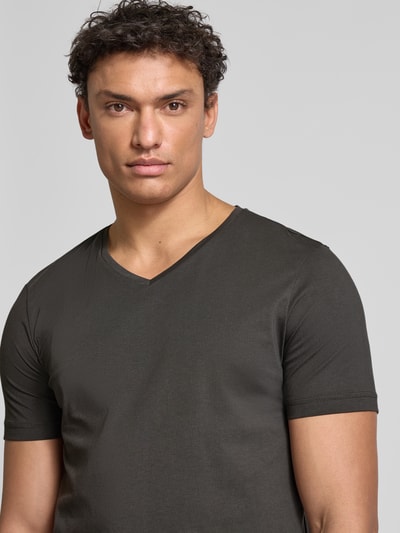 Christian Berg Men T-shirt met V-hals Antraciet - 3