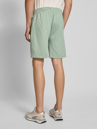 Ellesse Szorty z dzianiny dresowej o kroju regular fit z nadrukiem z logo model ‘MOLLA’ Zielony 5