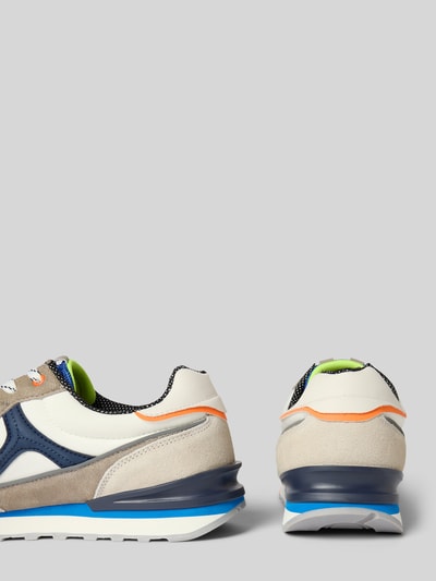 Produktfoto, Sneaker uit leermix van BULLBOXER voor heren met afgerond model, vetersluiting, contrastgarnering, labeldetails, gestructureerde zool, hakhoogte maat 44: 4 cm, schachthoogte: 7 cm, schachtbreedte: 9 cm
