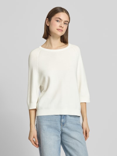 Vrouwenmodel draagt Relaxed Fit Pullover aus reiner Baumwolle van Marc O'Polo Denim, look: effen, pasvorm: relaxed fit, ronde hals, korte raglanmouwen, mouwboord en rompzoom geribd, materiaalverwerking: ribtricot, puur katoen, Ganzkörperansicht van voren.