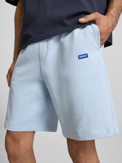 HUGO Blue Regular Fit Sweatshorts aus reiner Baumwolle Modell 'NASENSIO' Hellblau 3