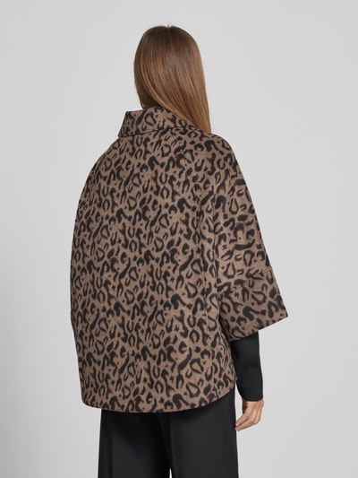 s.Oliver BLACK LABEL Loose Fit Jacke mit Leo-Print Taupe 5