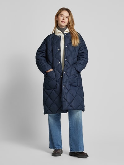 Barbour Steppmantel mit Label-Stitching Modell 'Brigitte' Marine 1