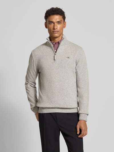 Gant Regular Fit Pullover mit Strick-Optik aus reiner Lammwolle Mittelgrau Melange 4