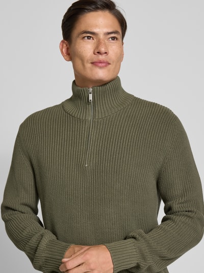 MCNEAL Strickpullover mit Troyer-Kragen Oliv 3