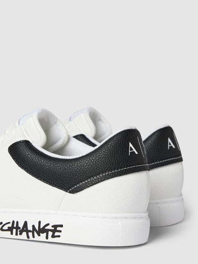 ARMANI EXCHANGE Sneakersy z detalami z logo Biały 2