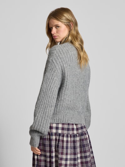 Review Strickjacke mit Stehkragen und Reißverschluss Hellgrau Melange 5