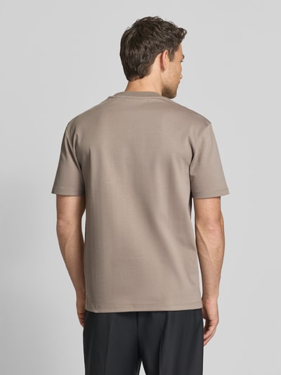 HUGO Regular Fit T-Shirt aus reiner Baumwolle Modell 'DALILE' Mittelbraun 5