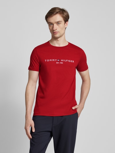 Tommy Hilfiger T-Shirt mit Label-Print Dunkelrot 4