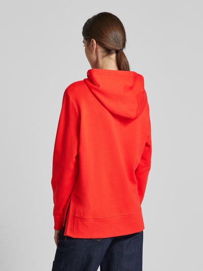 s.Oliver RED LABEL Relaxed Fit Hoodie aus Baumwoll-Mix mit breiten Kordeln Rot 5