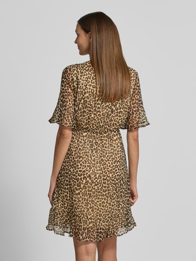 Vero Moda Getailleerde mini-jurk met V-hals, model 'SMILLA' Middenbruin - 5