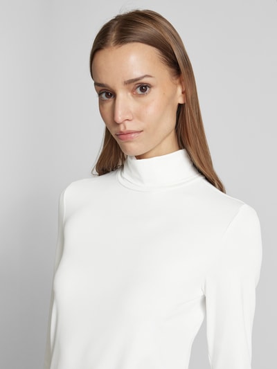 Christian Berg Woman Slim Fit Longsleeve mit Rollkragen Offwhite 3