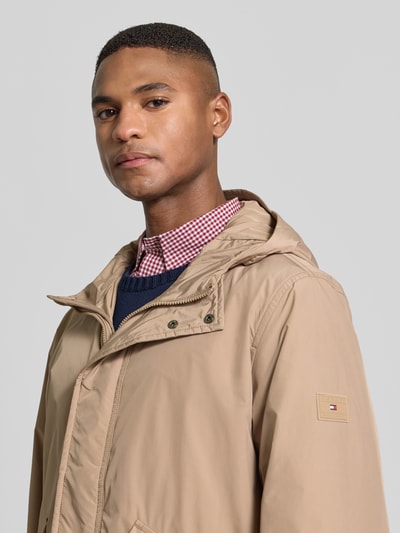 Tommy Hilfiger Regular Fit Funktionsjacke mit Kapuze Beige 3