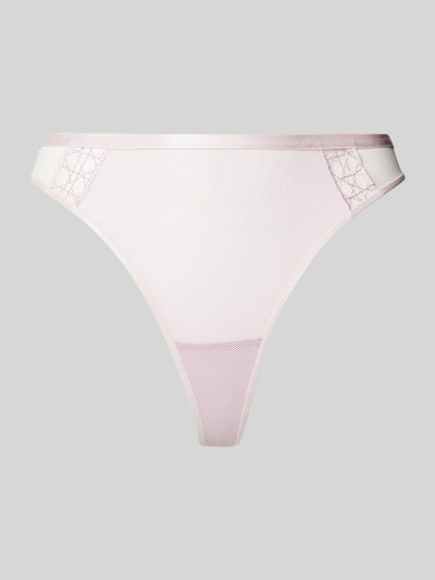 Triumph String im semitransparenten Design Rosa 1