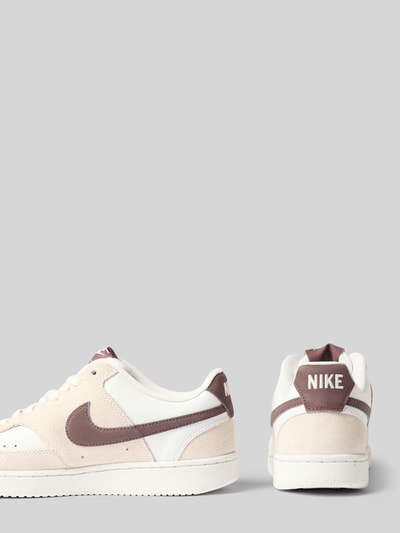 Nike Sneaker mit Logo-Patch Beige 2