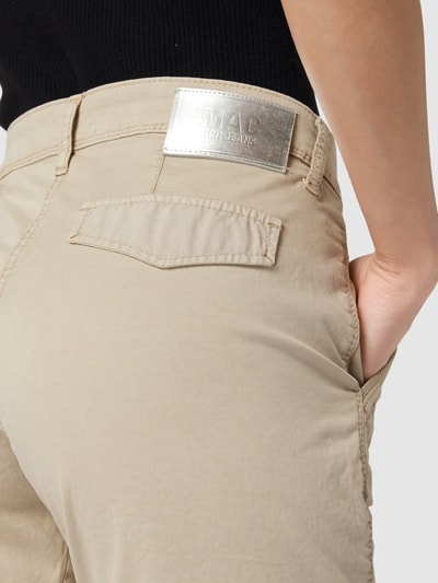 MAC Shorts mit Label-Patch Beige 3