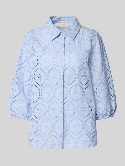 FREE/QUENT Bluzka o kroju regular fit z haftem angielskim model ‘Agy’ Jasnoniebieski 2