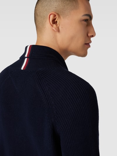 Tommy Hilfiger Tailored Cardigan mit V-Ausschnitt Marine 3