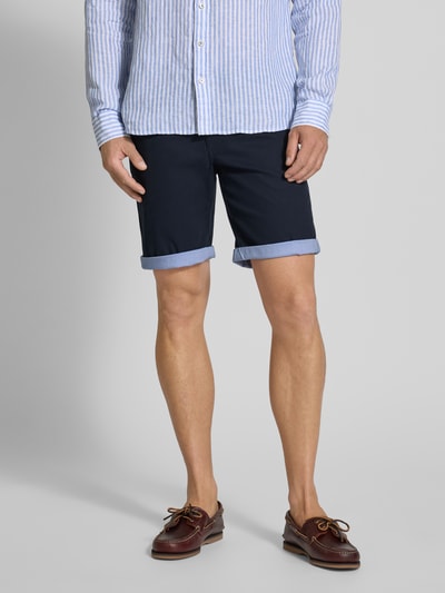 MCNEAL Slim Fit Shorts mit Gürtel Dunkelblau 4
