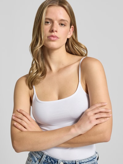 REVIEW Top mit Karree-Ausschnitt Weiss 3