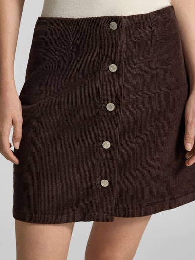 VERO MODA spódnica mini o kroju regular fit z mieszanki bawełny model 'ETTA' Czekoladowy 3
