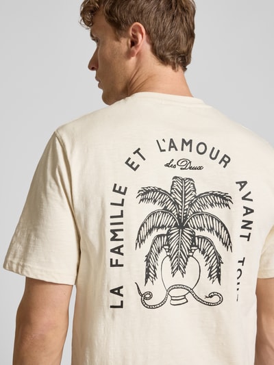 Les Deux T-Shirt mit Label-Stitching Modell 'Diaz' Sand 3