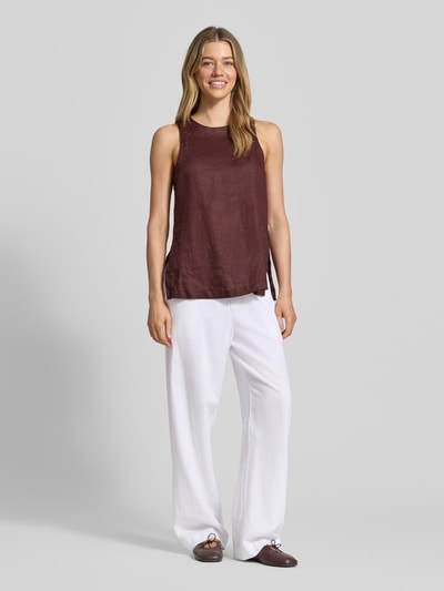 Vrouwenmodel draagt Wide Leg Pants uit linnenmix met elastische band model 'Lava' van FREE/QUENT, wit, loose fit, binnenbeenlengte 77 cm, bandwijdte 41 cm, met viscose, vooraanzicht gehele lichaam.