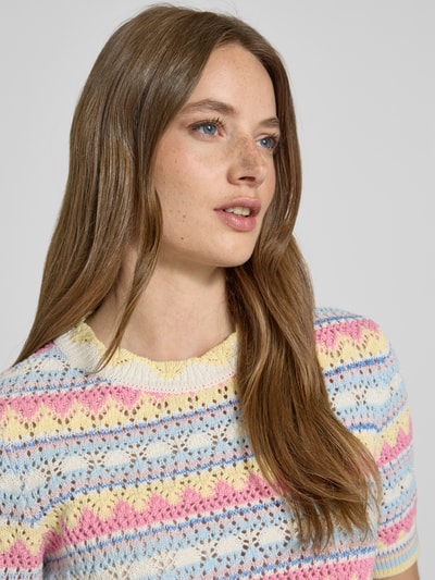 YAS Strickshirt mit Rundhalsausschnitt Modell 'MULTA' Pink 3