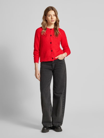 Vero Moda Regular Fit Strickjacke mit Wollanteil und Knopfleiste Modell 'NOVAH' Rot 1