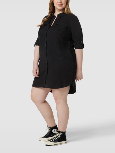 Vero Moda Curve Sukienka koszulowa PLUS SIZE z kieszeniami z patką model ‘VMSILA’ Czarny 1