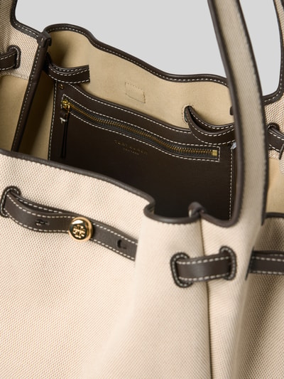 Produktfoto, Bucket Bag mit Drawstring-Verschluss von Tory Burch in Beige mit dunkelbraunem Strukturmuster, Innenfach, Breite 52 cm, Länge 28 cm, Tiefe 18 cm