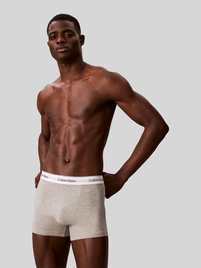 Calvin Klein Underwear obcisłe bokserki o kroju regular fit z mieszanki bawełny w zestawie 3 szt. Różowy 4