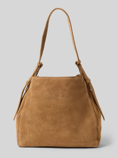 Produktfoto, braune Handtasche aus Rindsleder mit Karabiner Modell 'CHUS' von MANGO, natürliche Lederstruktur, klare Linien, rechteckige Form, Magnetverschluss, Innenfach mit Reißverschluss, Schulterriemen, Größe 24x24x10 cm, Riemenlänge 50 cm