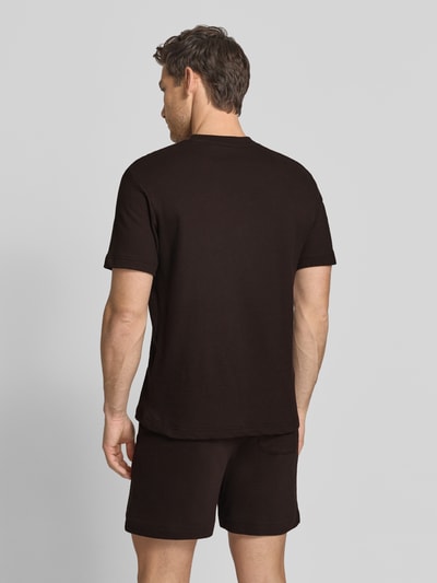 Lacoste t-shirt o kroju regular fit z czystej bawełny Ciemnobrązowy 5