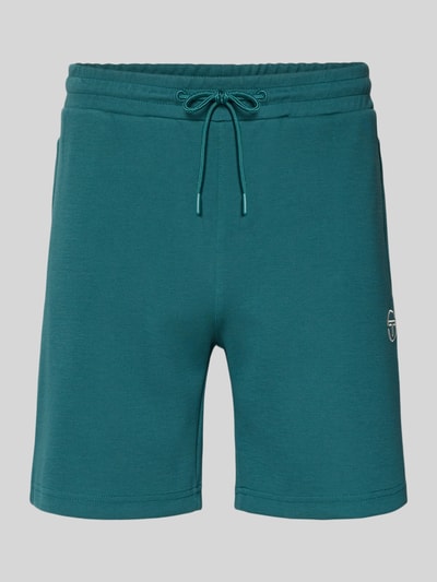Produktfoto, Shorts mit Logo-Stitching Modell 'EGEO' von SERGIO TACCHINI aus grünem Baumwoll-Mix mit Stretch-Anteil, lockerer Schnitt, elastischer Bund mit Kordelzug, seitliche Eingrifftaschen, dezente Struktur, Bundweite 40 cm, Innenbeinlänge 20 cm, Herren.