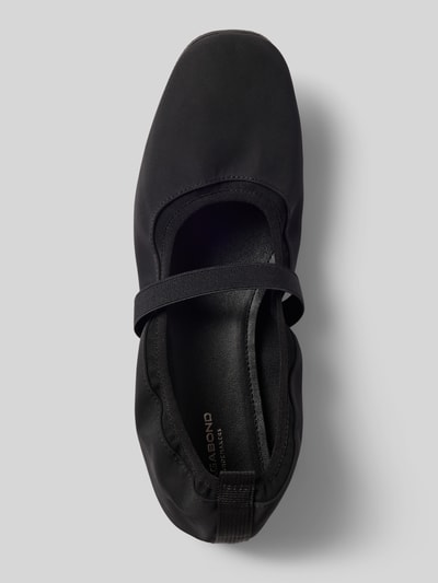 Produktfoto, Ballerina mit elastischem Riemen Modell 'HILLARY' von Vagabond, Optik: Unifarben, Schuhspitze: Quadratisch, Abgerundet, Absatzform: Flach, Applikation: Riemen, Anziehschlaufe, Verschluss: Schlupf/offen, Sohle: Profiliert.