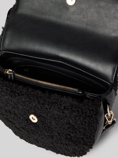 VALENTINO BAGS Handtasche mit Teddyfell und Label-Applikation Modell 'SPECIAL' Black 4