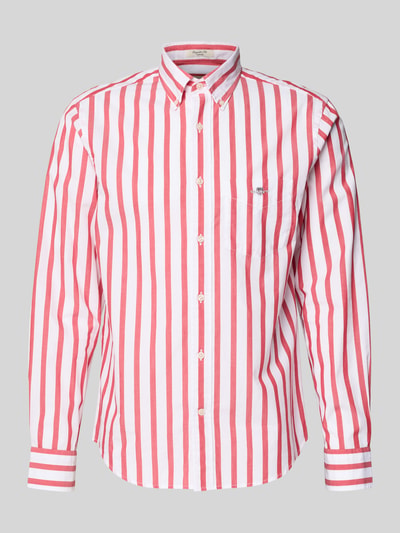 Produktfoto, Slim Fit Freizeithemd mit Brusttasche von Gant, rot-weiß gestreift, reine Baumwolle, langärmelig, Button-Down-Kragen, Logo-Stitching