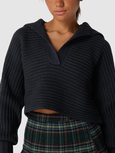 NA-KD Cropped Strickpullover mit Umlegekragen Black 3