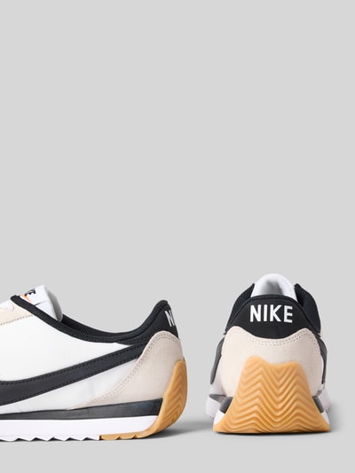 Produktfoto, Sneaker mit Label-Applikation Modell 'Pacific' von Nike, abgerundete Form, Schnürverschluss, Struktursohle, Creme und Schwarz, Absatzhöhe 2 cm, Schafthöhe 8 cm, Schaftweite 9 cm